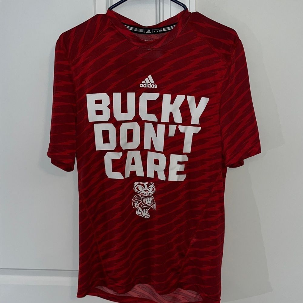 University of Wisconsin Bucky Don’t Care Gym Work out Badgers Compression Shirt